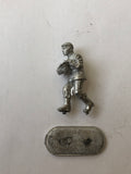 Monarch Miniatures 001 Walking Soldier MM001